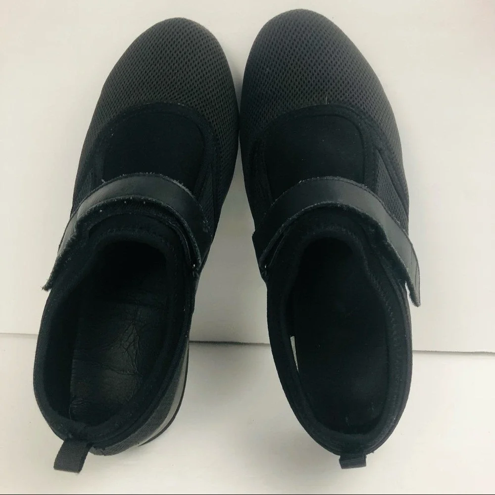 Drew‎ women's black slip on shoes Morgan size 8 medium